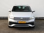 Volkswagen Tiguan 1.5 TSI R-Line Business 150 PK DSG | Navigatie | Adaptieve cruise control | Stoel-en stuurverwarming | Alarm | Electrische achterklep | Side assist | Led Matrix | Camera | Fabrieksgarantie