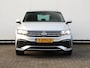 Volkswagen Tiguan 1.5 TSI R-Line Business 150 PK DSG | Navigatie | Adaptieve cruise control | Stoel-en stuurverwarming | Alarm | Electrische achterklep | Side assist | Led Matrix | Camera | Fabrieksgarantie