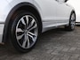 Volkswagen Tiguan 1.5 TSI R-Line Business 150 PK DSG | Navigatie | Adaptieve cruise control | Stoel-en stuurverwarming | Alarm | Electrische achterklep | Side assist | Led Matrix | Camera | Fabrieksgarantie