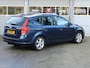 Kia Ceed cee'd Wagon 1.4 CVVT X-ecutive 5Drs Wagon LMV 16" Cruise contr Trekhaak Metallic lak
