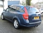 Kia Ceed cee'd Wagon 1.4 CVVT X-ecutive 5Drs Wagon LMV 16" Cruise contr Trekhaak Metallic lak