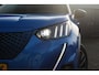Peugeot e-2008 EV GT Pack 50 kWh | Incl. 12 maanden garantie | Voorstoelen verwarmd | Cruise control | Panorama dak | Airco | Navigatie | Dodehoekdetectie | DAB | Lichtmetalen velgen | Achteruitrijcamera | Parkeersensoren | Climate control | Zwarte hemelbekleding