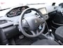 Peugeot 208 1.2 PureTech Active Automaat. Trekhaak, lage km stand.