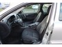 Volvo V70 2.4 Momentum DEALER ONDERHOUDEN !!