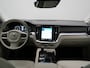 Volvo V60 T6 Recharge AWD Inscription PHEV 340pk Dealer O.H. | Trekhaak Af Fabriek | Panodak | Camera | Harman & Kardon | Lederen Sportstoelen Verwarmd | Stuur Verwarmd | Virtual | Apple Carplay | Keyless | Navigatie | DAB | Plug In Hybrid