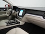 Volvo V60 T6 Recharge AWD Inscription PHEV 340pk Dealer O.H. | Trekhaak Af Fabriek | Panodak | Camera | Harman & Kardon | Lederen Sportstoelen Verwarmd | Stuur Verwarmd | Virtual | Apple Carplay | Keyless | Navigatie | DAB | Plug In Hybrid