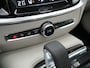 Volvo V60 T6 Recharge AWD Inscription Plug In Hybrid 340pk Dealer O.H. PHEV | Trekhaak Af Fabriek | Panodak | Camera | Harman & Kardon | Lederen Sportstoelen Verwarmd | Stuur Verwarmd | Virtual | Apple Carplay | Keyless | Navigatie | DAB |