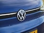 Volkswagen ID.4 First Max 77 kWh | Head-Up Display | Panoramadak | Trekhaak | 360 Camera | Sfeerverlichting |