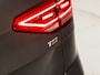 Volkswagen Touran 1.4 TSI Sportline 7 Persoons 150Pk Automaat (PANORAMADAK, NAVIGATIE, CLIMATE, CAMERA, ALCANTARA, KEYLESS, SPORTSTOELEN, GETINT GLAS, TREKHAAK, ADAPTIVE CRUISE, LED KOPLAMPEN, NIEUWSTAAT)