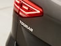 Volkswagen Touran 1.4 TSI Sportline 7 Persoons 150Pk Automaat (PANORAMADAK, NAVIGATIE, CLIMATE, CAMERA, ALCANTARA, KEYLESS, SPORTSTOELEN, GETINT GLAS, TREKHAAK, ADAPTIVE CRUISE, LED KOPLAMPEN, NIEUWSTAAT)