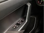 Volkswagen Polo 1.0 TSI Highline Sportline (APPLE CARPLAY, GROOT NAVI, CLIMATE, STOELVERWARMING, SPORTSTOELEN, PARKEERSENSOREN, LM VELGEN, CRUISE, NIEUWSTAAT)