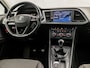 SEAT Leon ST 1.0 TSI Sport (APPLE CARPLAY, NAVIGATIE, CLIMATE, PARKEERSENSOREN, TREKHAAK, SPORTSTOELEN, GETINT GLAS, LM VELGEN, KEYLESS, NIEUWSTAAT)