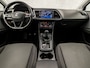 SEAT Leon ST 1.0 TSI Sport (APPLE CARPLAY, NAVIGATIE, CLIMATE, PARKEERSENSOREN, TREKHAAK, SPORTSTOELEN, GETINT GLAS, LM VELGEN, KEYLESS, NIEUWSTAAT)