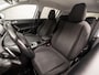 Peugeot 308 1.2 PureTech Sport Pack Automaat 131Pk (APPLE CARPLAY, GROOT NAVI, GETINT GLAS, PARKEERSENSOREN, SPORTSTOELEN, LM VELGEN, CRUISE, NIEUWSTAAT)