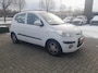Hyundai i10 1.1I 5DR i-Catcher | 100% Dealer Onderhouden | All Season Banden | Elektrische ramen voor & Achter | Centrale Deurvergrendeling