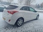 Hyundai i30 1.6 GDi Blue 135PK 5d i-Motion Plus | 100% Dealer Onderhouden | Winter & Zomerset | Navigatie | Cruise Control | Achteruitrij Camera | Parkeersensoren