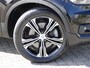 Volvo XC40 1.5 T5 Twin Engine Momentum Pro NAVI | ECC | LMV | CRUISE | PDC