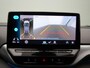 Volkswagen ID.4 Max 77 kWh IQ.Light - Warmtepomp - Head-up display - Panoramadak - 360 graden camera -  Stoelverwarming - Trekhaak - Side Assist
