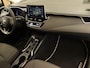 Toyota Corolla 1.8 Hybrid Business - ORIGINEEL NEDERLANDSE AUTO - APPLE CARPLAY/ANDROID AUTO - ADAPTIEVE CRUISE CONTROL - LICHTMETALEN VELGEN - BLUETOOTH TELEFOONVOORBEREIDING - AUTOMATISCHE AIRCO - CONNECTED SERVICES