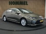 Toyota Corolla 1.8 Hybrid Business - ORIGINEEL NEDERLANDSE AUTO - APPLE CARPLAY/ANDROID AUTO - ADAPTIEVE CRUISE CONTROL - LICHTMETALEN VELGEN - BLUETOOTH TELEFOONVOORBEREIDING - AUTOMATISCHE AIRCO - CONNECTED SERVICES