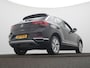 Volkswagen T-Roc 1.5 TSI Style Automaat - ACC - Stoelverwarming - LED - Side Assist - Apple Carplay/Android Auto