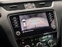 Skoda Octavia Combi 1.5 TSI Sport 150Pk Automaat (PANORAMADAK, APPLE CARPLAY, GROOT NAVI, SPORTSTOELEN, KEYLESS, CAMERA, TREKHAAK, CRUISE, ARMSTEUN, NIEUWSTAAT)