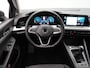 Volkswagen Golf 1.0 TSI Life LED - Navigatie - PDC - Sfeerverlichting - ACC - Digital Cockpit