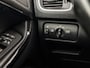 Volvo V40 1.5 T3 Black Sport 153Pk Automaat (NAVIGATIE, CLIMATE, STOELVERWARMING, LED KOPLAMPEN, SPORTSTOELEN, PARKEERSENSOREN, CRUISE, NIEUWSTAAT)