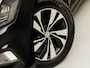 Volkswagen Polo 1.0 Sportline (APPLE ARPLAY, GROOT NAVI, PARKEERSENSOREN, SPORTSTOELEN, LM VELGEN, CRUISE, NIEUWE APK, NIEUWSTAAT)