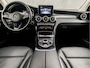 Mercedes-Benz GLC 250 4MATIC AMG Sport 211Pk Automaat (NAVIGATIE, TREKHAAK, LEDER, GETINT GLAS, SPORTSTOELEN, STOELVERWARMING, LED KOPLAMPEN, SPORTONDERSTEL, NIEUWSTAAT)