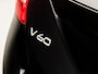 Volvo V60 1.6 T3 Luxury Sport 150Pk Automaat (NAVIGATIE, CLIMATE, LEDER, SPORTSTOELEN, CRUISE, LM VELGEN, PARKEERSENSOREN, NIEUWE APK, NIEUWSTAAT)
