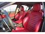 Alfa Romeo Giulia 2.0T Super | 1ste eigenaar & Dealeronderhouden | Schakelflippers | Veloce interieur |
