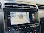 Hyundai Tucson 1.6 T-GDI 265pk PHEV Comfort Smart 4WD (299,- p/m Demo Deal!) | Climate | Camera | Carplay | Keyless | Navigatie | Full - Led | Elek. Klep | Winterpakket | 19" Lichtmetaal | Krell Audio | Digitale Cockpit | Parkeer Assistent | Adapt. Cruisecontrol | 1e Eigenaar