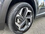 Hyundai Tucson 1.6 T-GDI 265pk PHEV Comfort Smart 4WD (299,- p/m Demo Deal!) | Climate | Camera | Carplay | Keyless | Navigatie | Full - Led | Elek. Klep | Winterpakket | 19" Lichtmetaal | Krell Audio | Digitale Cockpit | Parkeer Assistent | Adapt. Cruisecontrol | 1e Eigenaar