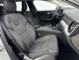 Volvo V60 B3 Essential | 18" | Google | Carplay | Parkeercamera | Parkeersensoren V+A | LED | Climate Control | Regensensor