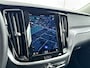 Volvo V60 B3 Essential | 18" | Google | Carplay | Parkeercamera | Parkeersensoren V+A | LED | Climate Control | Regensensor
