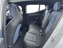 Volvo EX30 Twin Performance Ultra Europa Sport | Stoel + Stuurverwarming | 20 inch LM Velgen | PDC V+A en 360 camera | Warmtepomp |