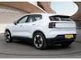 Volvo EX30 Single Motor Plus Europa 51 kWh | Stoel + Stuurverwarming | 18 inch LM Velgen | PDC + camera | Warmtepomp | Elektrisch verstelbare stoelen |