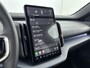 Volvo EX30 Single Motor Plus Europa 51 kWh | Stoel + Stuurverwarming | 18 inch LM Velgen | PDC + camera | Warmtepomp | Elektrisch verstelbare stoelen |