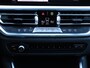BMW 3-Serie Touring 320i Sport Executive Edition Automaat *Sfeerverlichting*