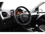 Toyota Aygo 1.0 VVT-i x-play | Origineel NL | Navigatie | Airco | Camera | Bluetooth