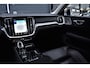 Volvo S60 2.0 RechargeT8 AWD 390pk Inscription Pano/B&W/Trekhaak/Head-Up/360Cameras/Keyless/Carplay/LeerLmv19"