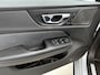 Volvo S60 2.0 T6 AWD Hybride R-Design 340PK / Harman Kardon / Lederen Int / Panorama schuifdak / Navi / Cruise-adaptief / Trekhaak / Carplay / Apk 04-2026
