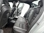 Volvo S60 2.0 T6 AWD Hybride R-Design 340PK / Harman Kardon / Lederen Int / Panorama schuifdak / Navi / Cruise-adaptief / Trekhaak / Carplay / Apk 04-2026