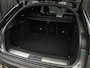 Land Rover Range Rover Velar 2.0 P300 Turbo AWD R-Dynamic HSE · Trekhaak · Memory Seats · Meridian Surround · Head Up · 360 Camera · Blis · Keyless · Ambiance Interieur