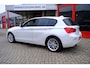 BMW 1-Serie 118i Sport Line Edition Aut. Pano|Sporstoelen|Navi|Clima