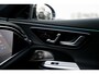 Mercedes-Benz E-klasse 300 e AMG Line l Superscreen l Panorama Dak l Afstand Cruise Control l 20 inch velgen l