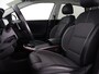 Kia Niro EV e-Niro DynamicLine 64 kWh | SOH 100% ACCU | 450 km actieradius | Stuur-/Stoelverwarming | Navigatie | Camera | Half Leder |