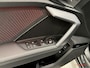 Audi A3 Sportback 40 TFSI e S Edition HUD ACC Camera Trekhaak Carplay Draadloos Lane assist SONOS