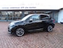 Fiat 500X 1.5 Hybrid Sport Automaat. Navi./Apple Car Play/Android/18"LMV/A.R Camera/Parkeersensoren V+A/Sportstoelen/LED